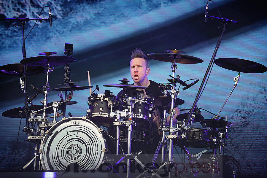 Pendulum © Sandro Griesbach