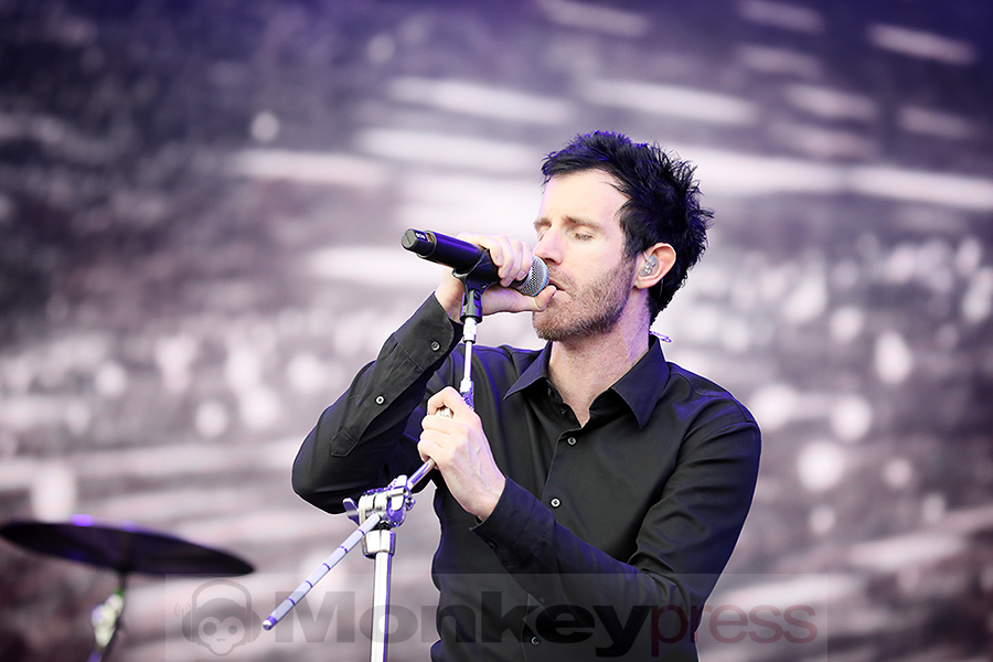 Pendulum © Sandro Griesbach