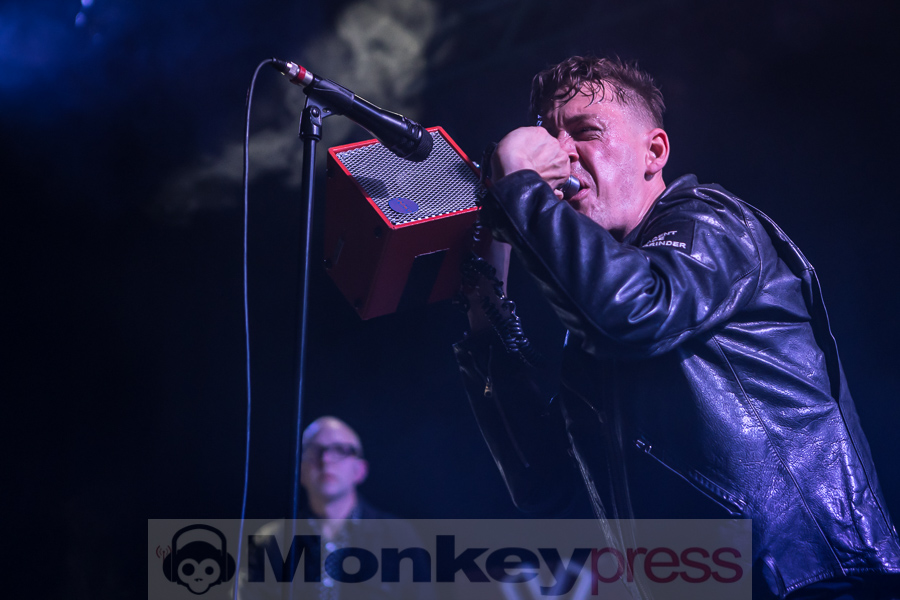 Agent Side Grinder, © Peter Bernsmann