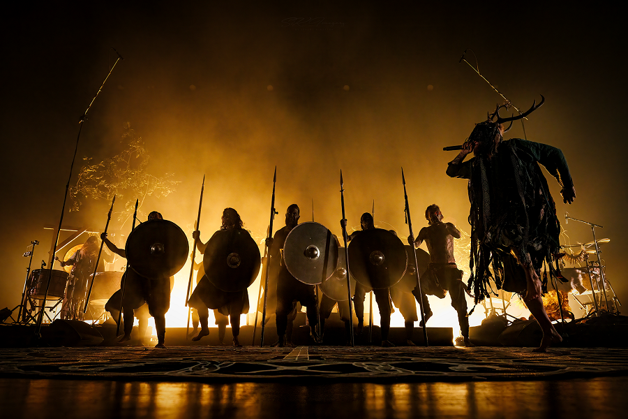 HEILUNG auf Tour 2024: Ritual-Performance der Extraklasse mit Zeal & Ardor als Support HEILUNG auf Tour 2024: Ritual-Performance der Extraklasse mit Zeal & Ardor als Support