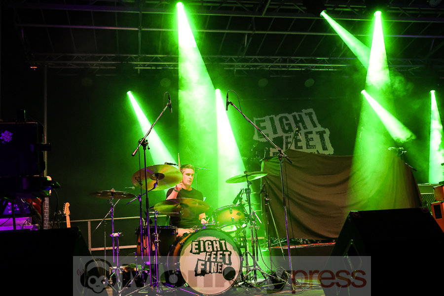 Eight Feet Fine, © Michael Gamon