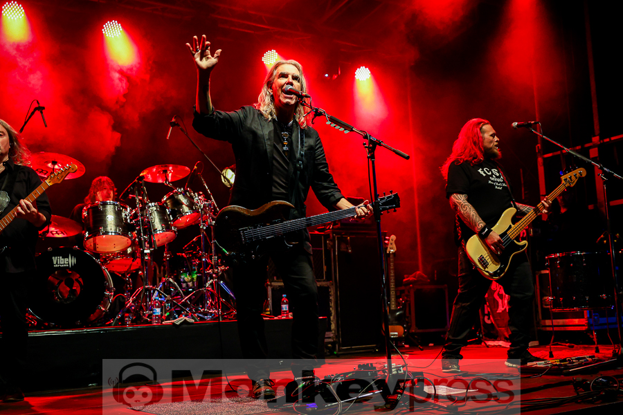 New Model Army, © Michael Gamon