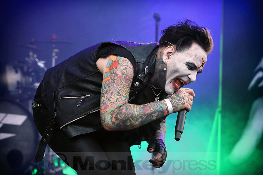 Bloodsucking Zombies From Outer Space - 17 NCN © Sandro Griesbach