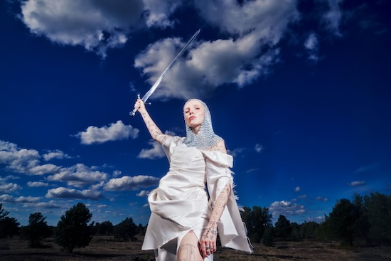 MIA MORGAN: Neuer Song Echo und Albumankündigung für Silber MIA MORGAN: Neuer Song Echo und Albumankündigung für Silber