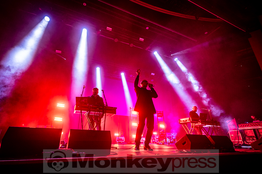 Covenant, © Thomas Bunge