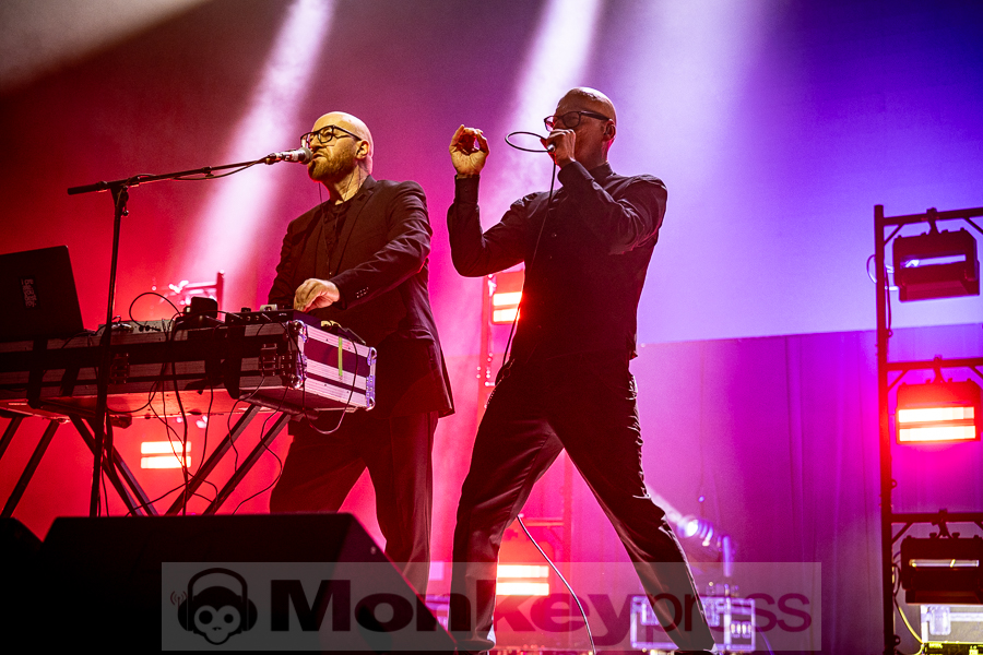 Covenant, © Thomas Bunge