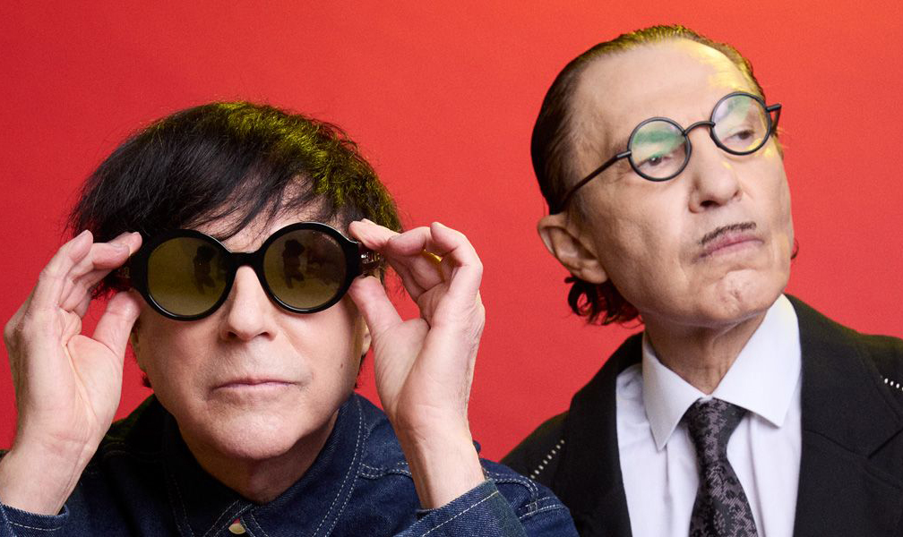 SPARKS sind zurück! MAD! kommt 2025 – erste Single Do Things My Own Way draußen SPARKS sind zurück! MAD! kommt 2025 – erste Single Do Things My Own Way draußen