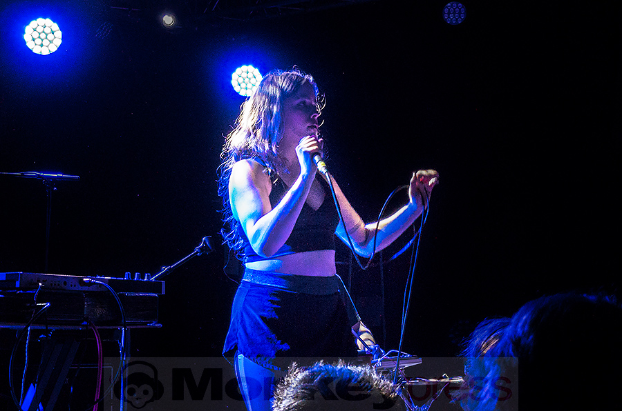 KEE AVIL @ Gebäude 9, 2025