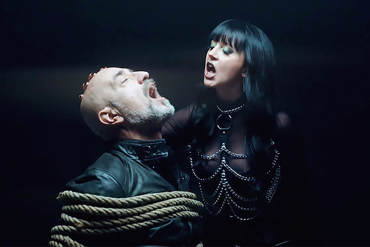 SOTIRIA veröffentlicht "Meine Liebe ist Gift" SOTIRIA veröffentlicht "Meine Liebe ist Gift"