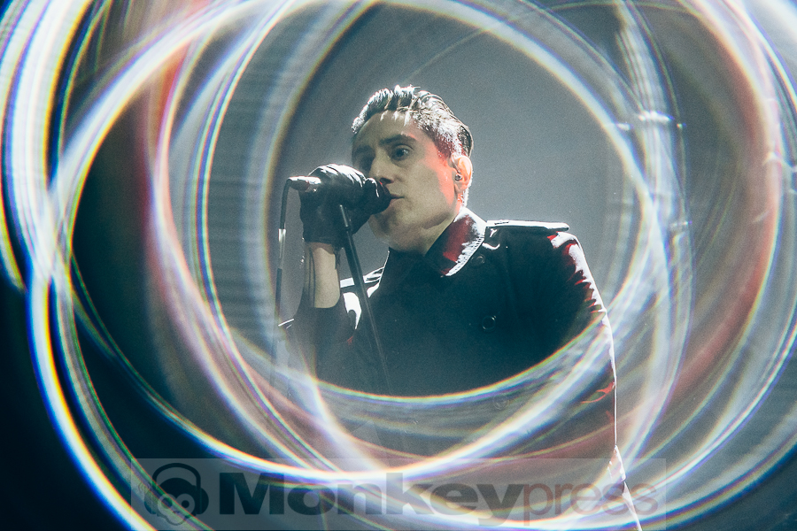 Straight Razor, © Christine Heinrich