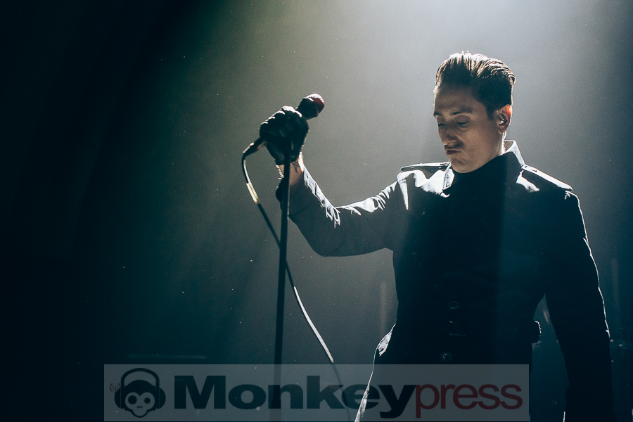 Straight Razor, © Christine Heinrich