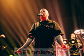 VNV NATION / STRAIGHT RAZOR - Oberhausen, Turbinenhalle (14.02.2025)