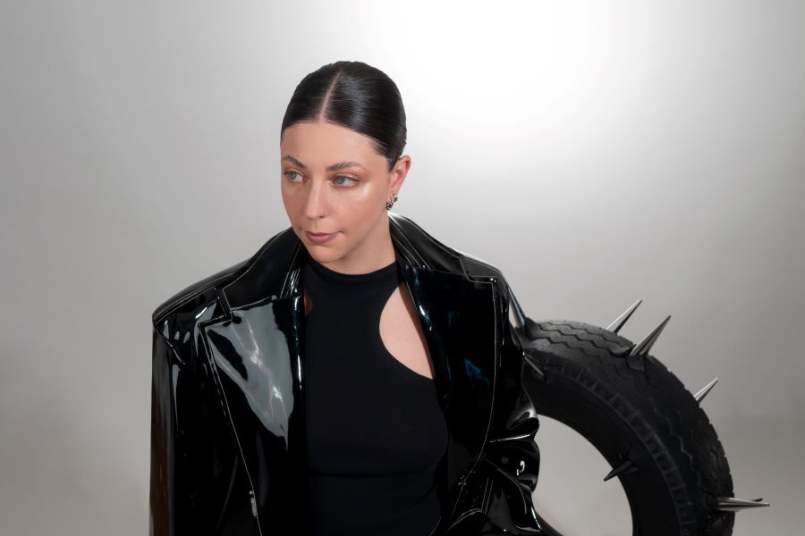 MINUIT MACHINE im Interview: "Die totale Freiheit ist aufregend, aber stressig" (English Version below!) MINUIT MACHINE im Interview: "Die totale Freiheit ist aufregend, aber stressig" (English Version below!)