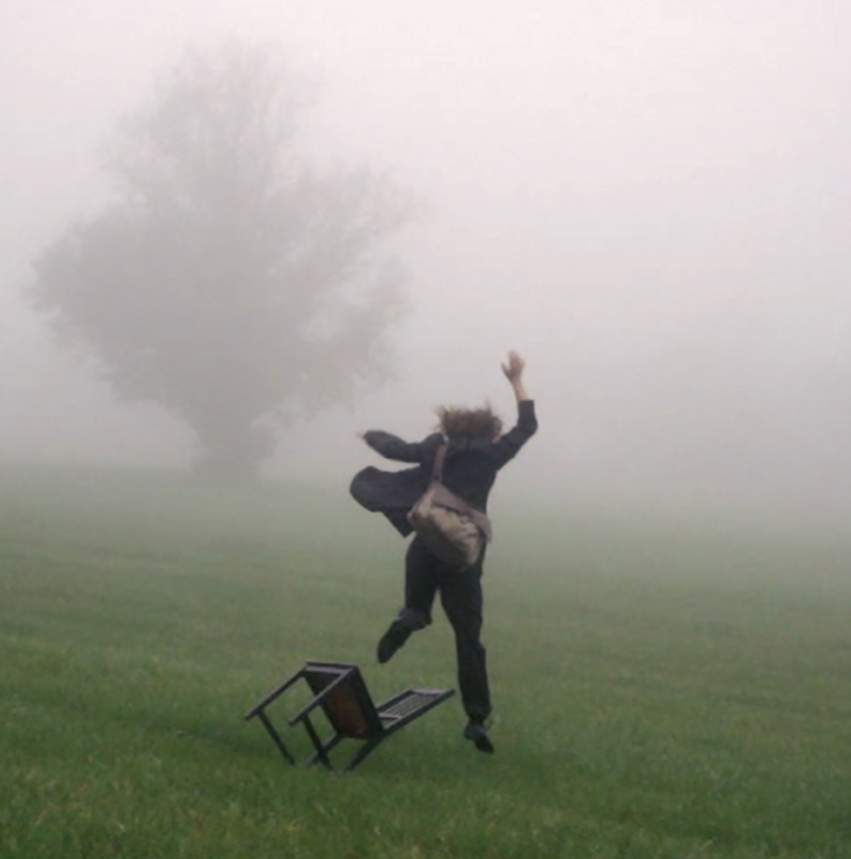 LISA HARRES kündigt neues Album „Time As A Frame“ an – Eine poetische Reise durch die Zeit