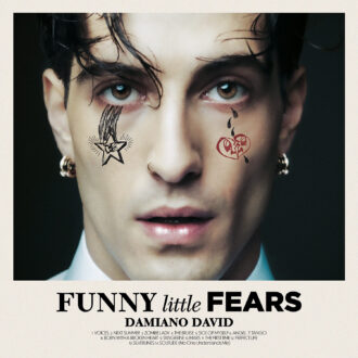 DAMIANO DAVID öffnet die Tür zu seiner Seele: Neue Single „Voices“ kündigt Soloalbum „Funny Little Fears“ an