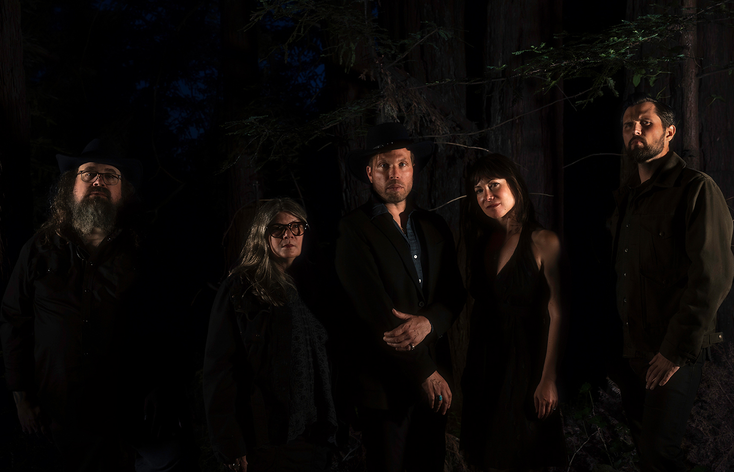 LUX INTERNA kehren mit „New Wilderness Gospel“ zurück – Ein apokalyptisches Folk-Evangelium
