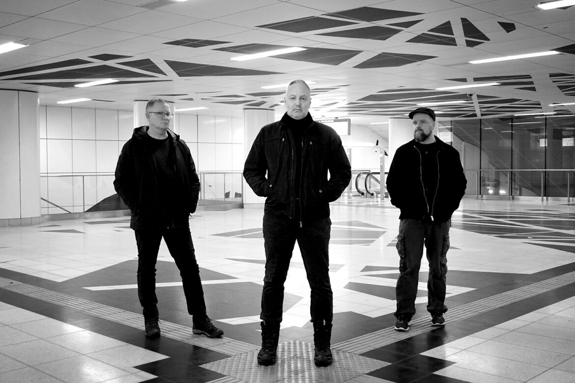 FRACTAL AGE veröffentlichen ihr Album „Energy & Entropy“ – eine Synth-Pop-Reise zwischen Ordnung und Chaos