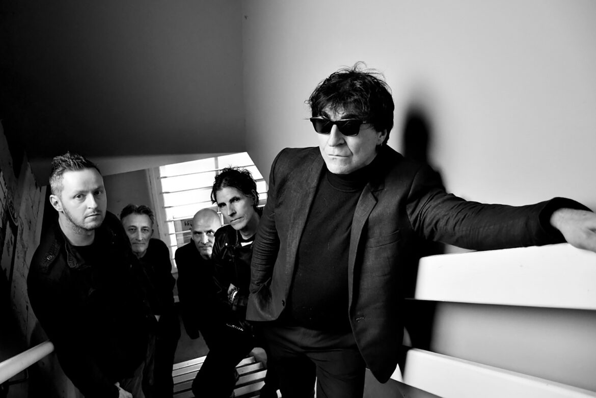 CHAMELEONS kündigen neues Album „Arctic Moon" und Livetermine für Herbst an – Veröffentlichung am 12. September 2025