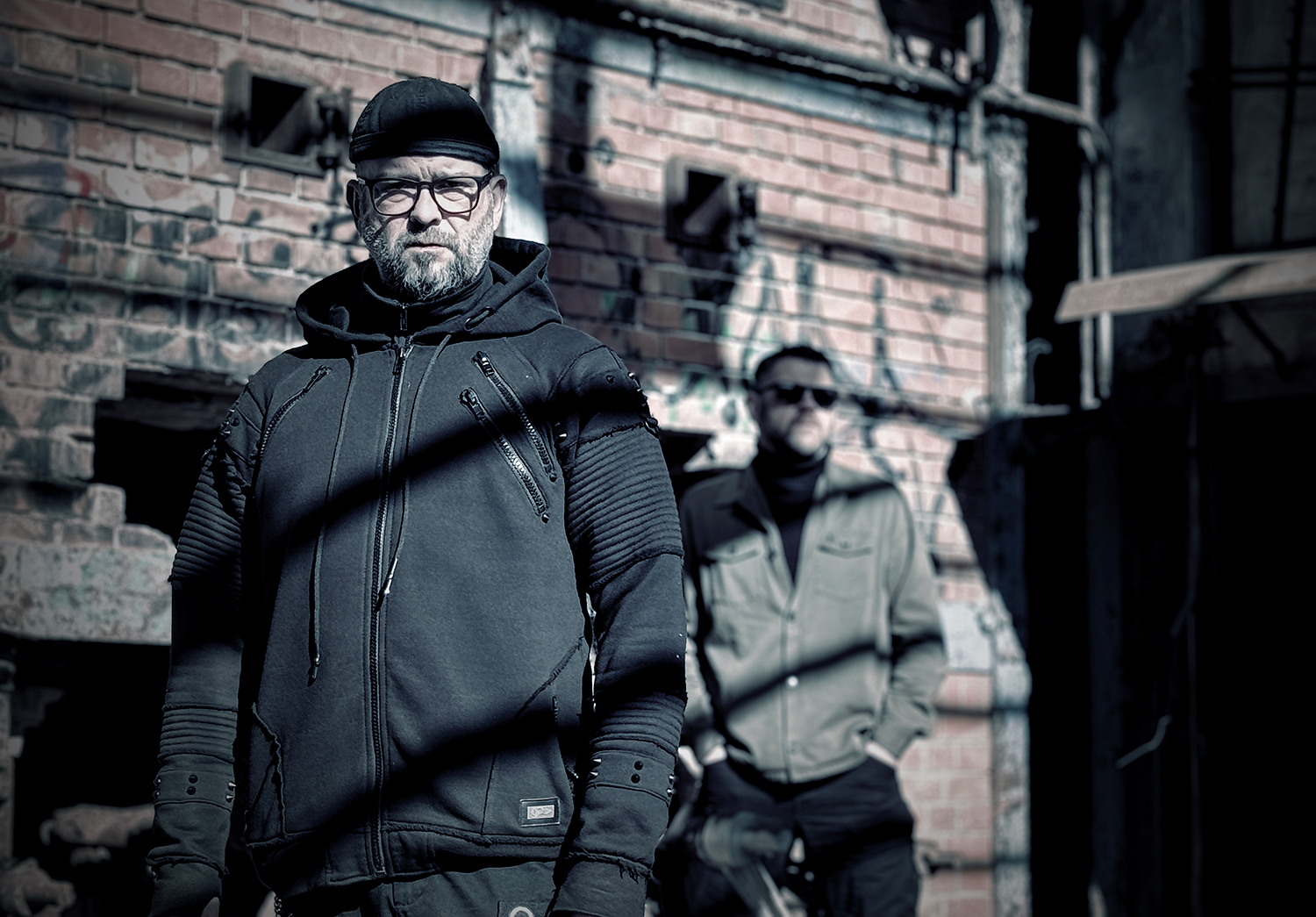 STARSIGN feiern Comeback mit starker Trilogie: „Clear Horizon“, „Steal The Sun“ und „Shiver“ setzen neue Akzente im Synthpop STARSIGN feiern Comeback mit starker Trilogie: „Clear Horizon“, „Steal The Sun“ und „Shiver“ setzen neue Akzente im Synthpop