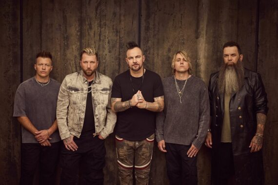 Zwei Stimmen auf einen Streich: THREE DAYS GRACE kündigen neues Album "Alienation" an – mit Adam Gontier & Matt Walst am Mikro!