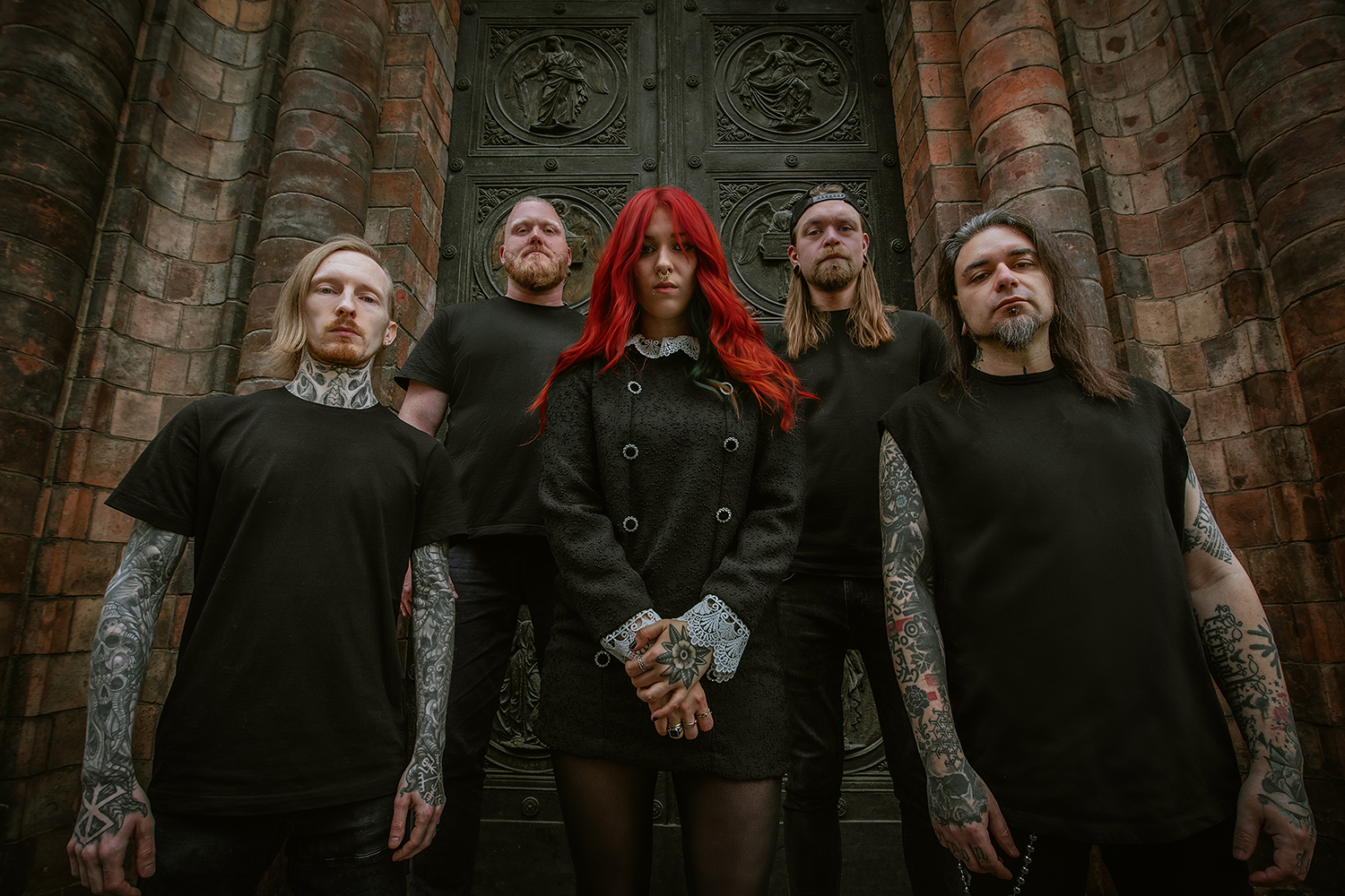 UNVERKALT unterschreiben bei Season of Mist: Ein neues, klanggewaltiges Kapitel wird aufgeschlagen