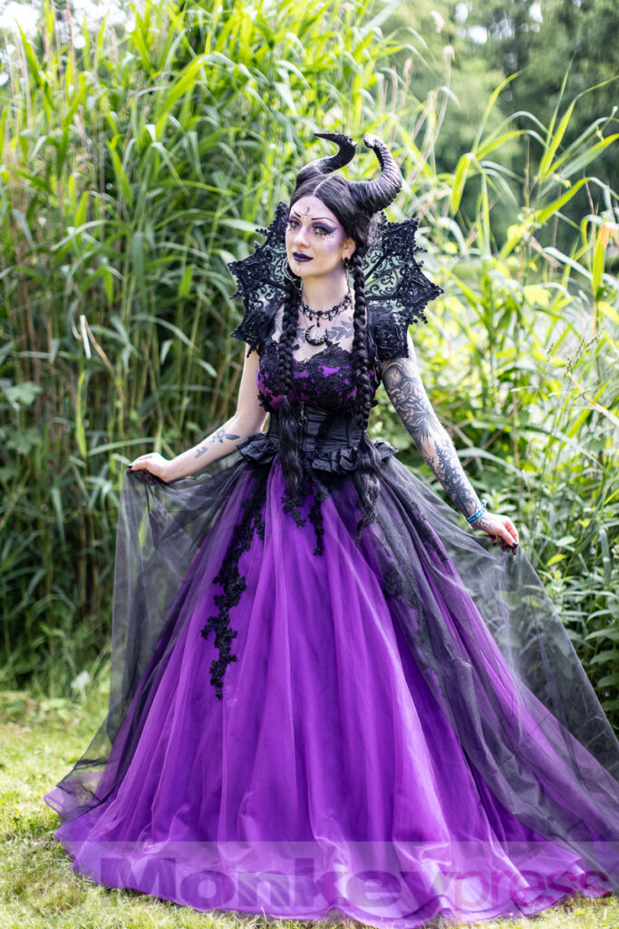 Fotos: VIKTORIANISCHES PICKNICK Teil 2, 32. Wave-Gotik-Treffen (WGT), 06.06.2025