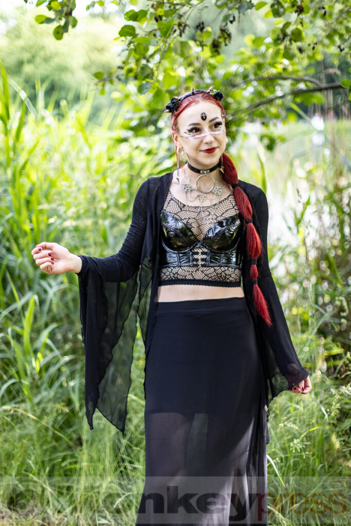 Fotos: VIKTORIANISCHES PICKNICK Teil 2, 32. Wave-Gotik-Treffen (WGT), 06.06.2025
