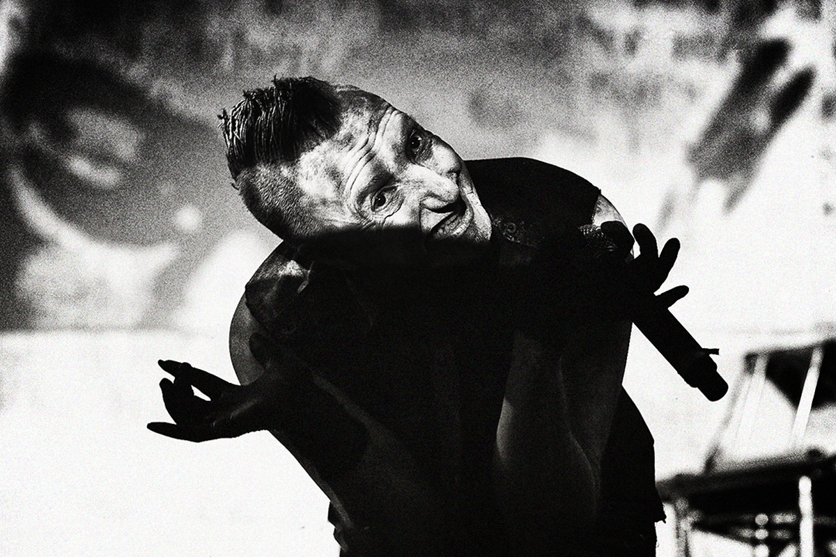 SUICIDE COMMANDO öffnen das Archiv: EP „Final Stage“ bringt Industrial-Klassiker in neuem Gewand zurück SUICIDE COMMANDO öffnen das Archiv: EP „Final Stage“ bringt Industrial-Klassiker in neuem Gewand zurück