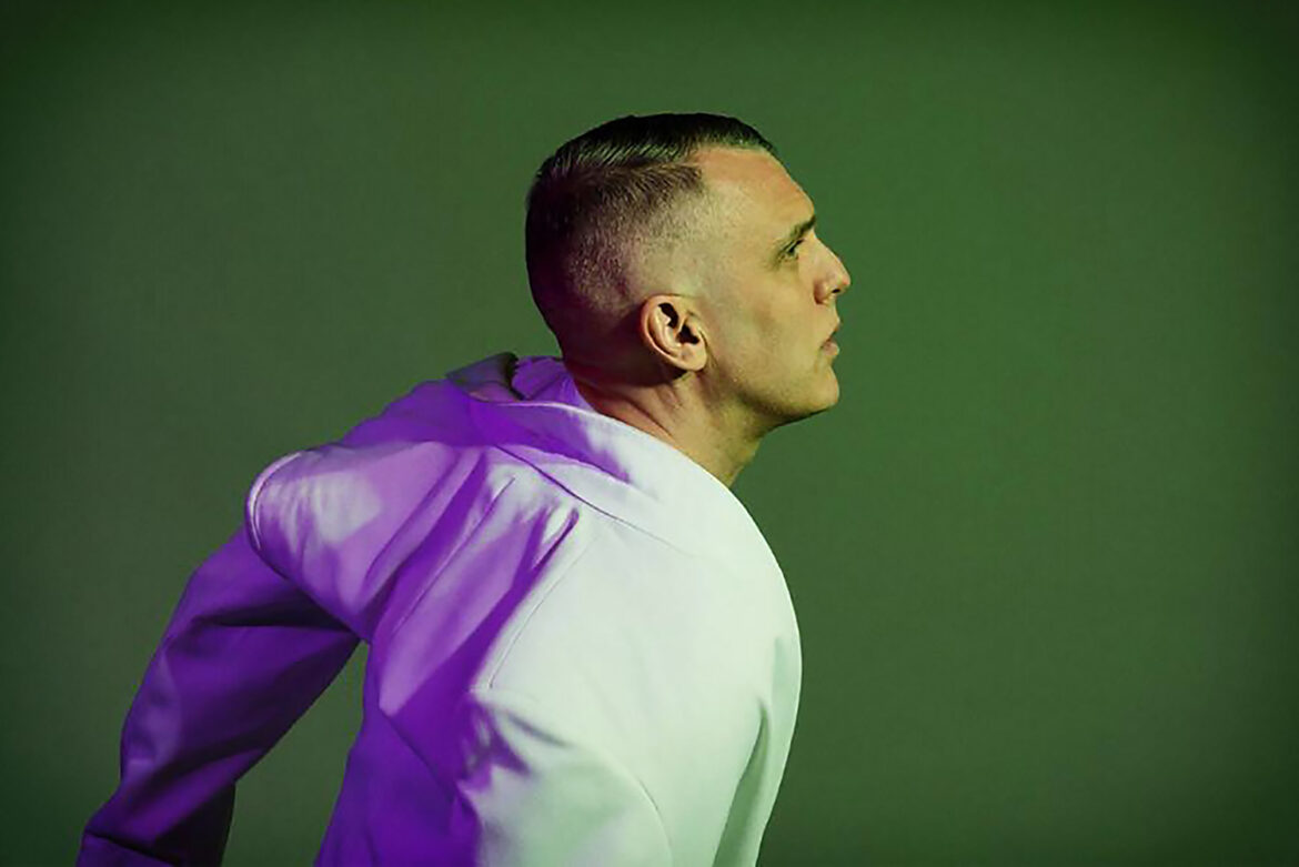 THE HIDDEN CAMERAS melden sich mit neuer Single „Undertow“ zurück – Vince Clarke steuert Remix bei, neues Album „Bronto“ erscheint im Herbst