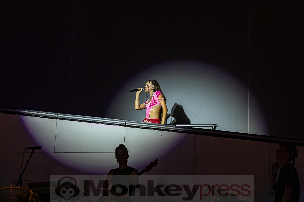 NINA CHUBA, © Joerg Seiche