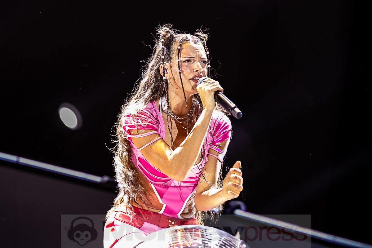 NINA CHUBA, © Joerg Seiche