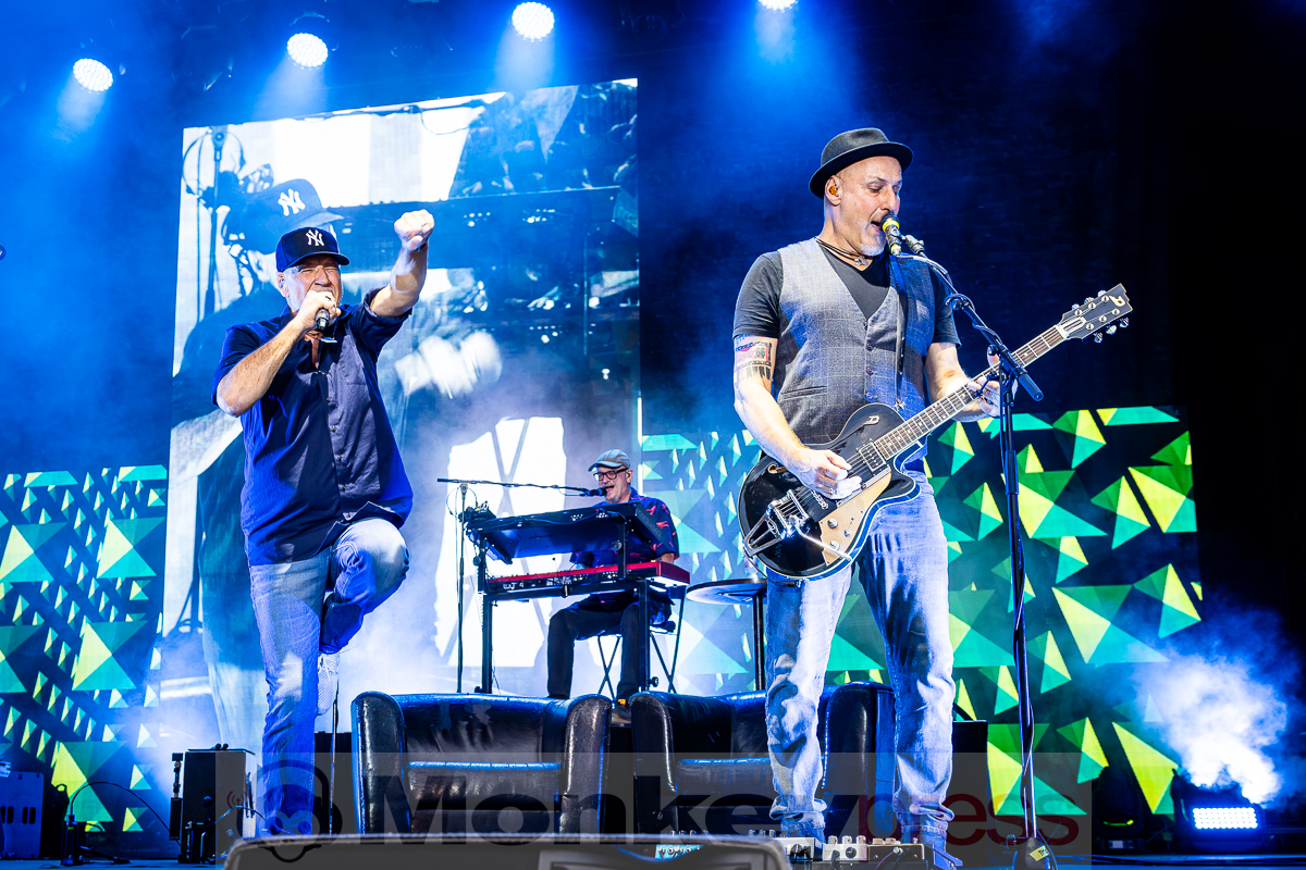 Fotos: FURY IN THE SLAUGHTERHOUSE Fotos: FURY IN THE SLAUGHTERHOUSE