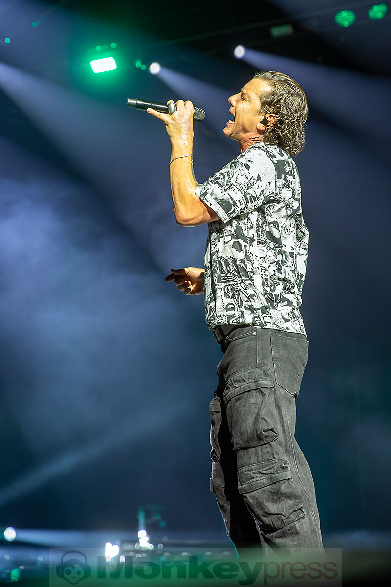 BUSH, ©Marcus Nathofer