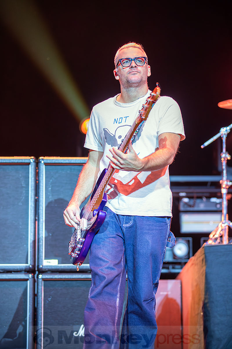 BUSH, ©Marcus Nathofer