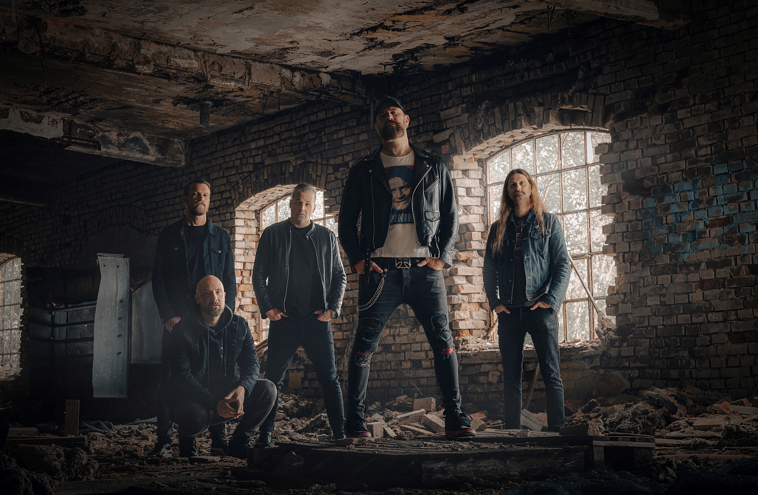SPARZANZA veröffentlichen neuen Song „Fear The Night“ – Album „From Dust To Darkness“ folgt im Oktober