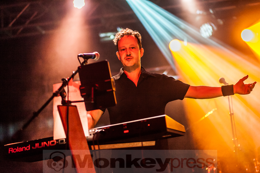 Jan Revolution, ©Dietmar Grabs