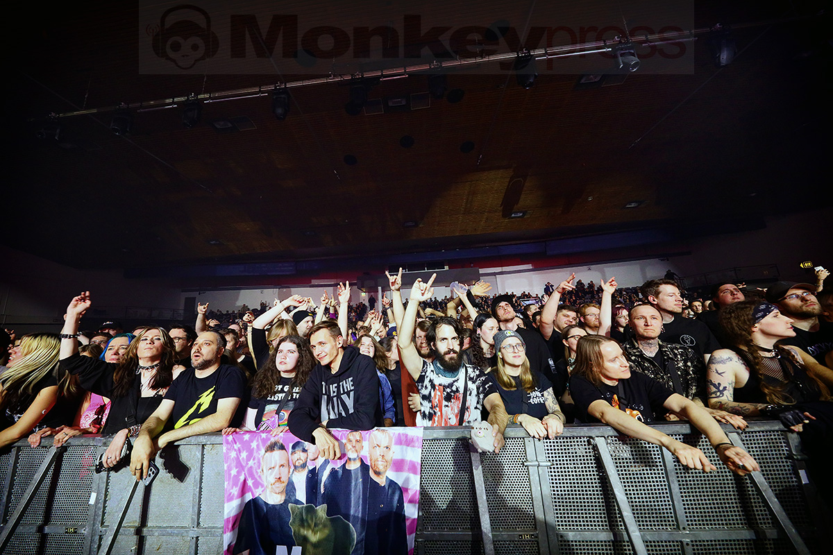 Pendulum © Sandro Griesbach