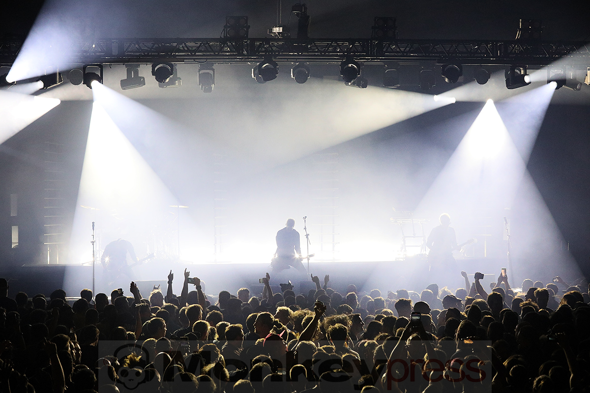 Pendulum © Sandro Griesbach