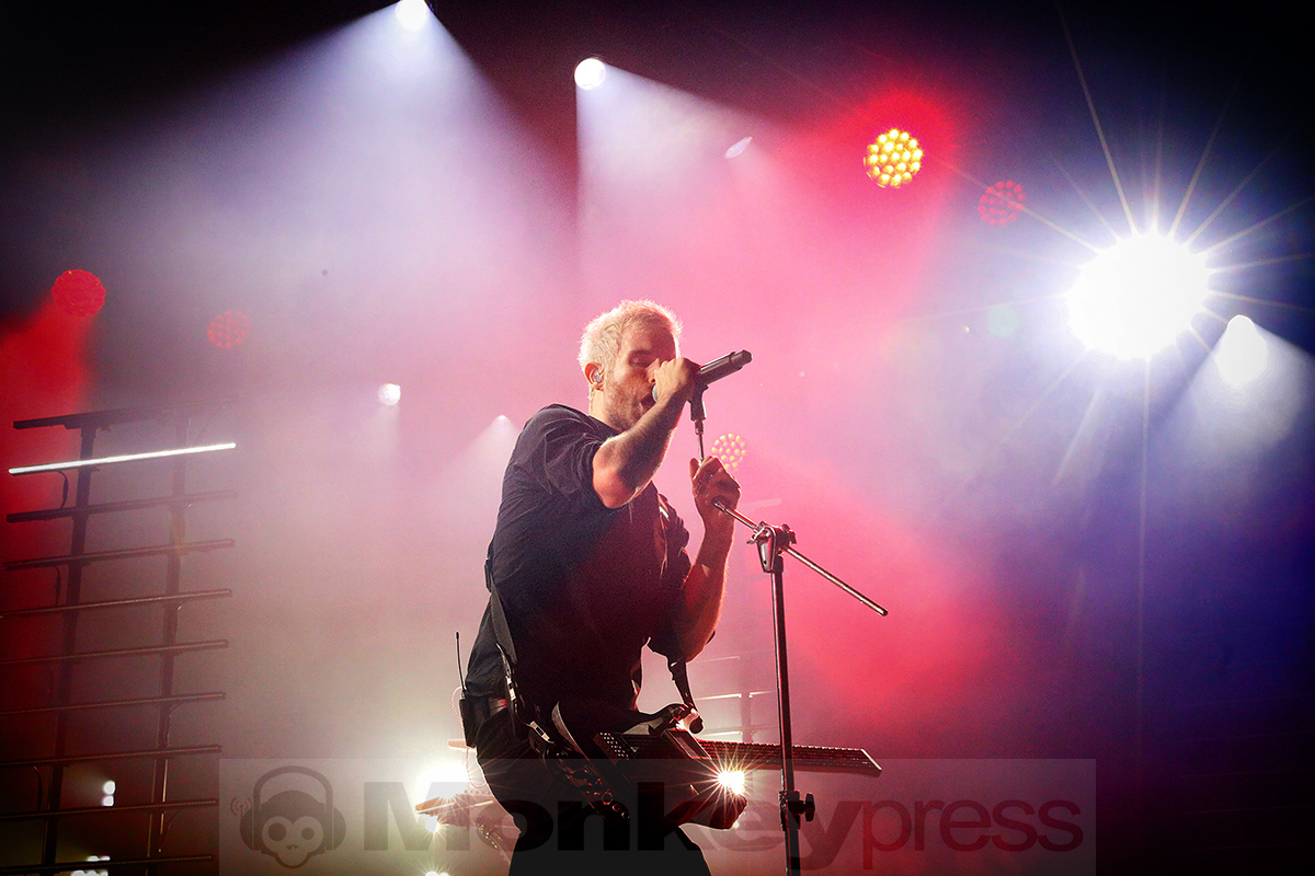 Pendulum © Sandro Griesbach