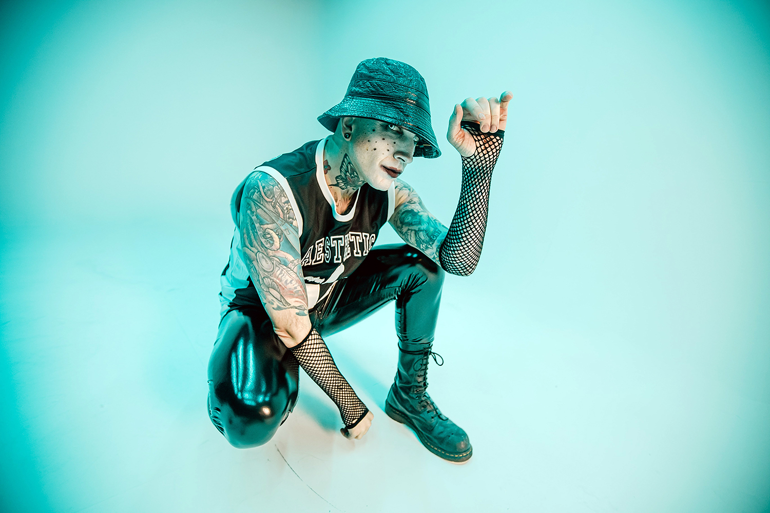 AESTHETIC PERFECTION schlagen neues Kapitel auf – „We Bring the Beat“ markiert Rückkehr zu Out Of Line Music AESTHETIC PERFECTION schlagen neues Kapitel auf – „We Bring the Beat“ markiert Rückkehr zu Out Of Line Music