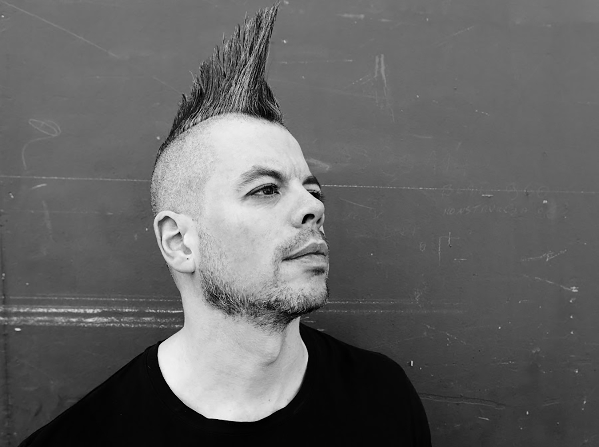 FADERHEAD: EP „Into The Metadrome“ und neue Single „More Is Never Enough“ mit animiertem Cyberpunk-Video erschienen