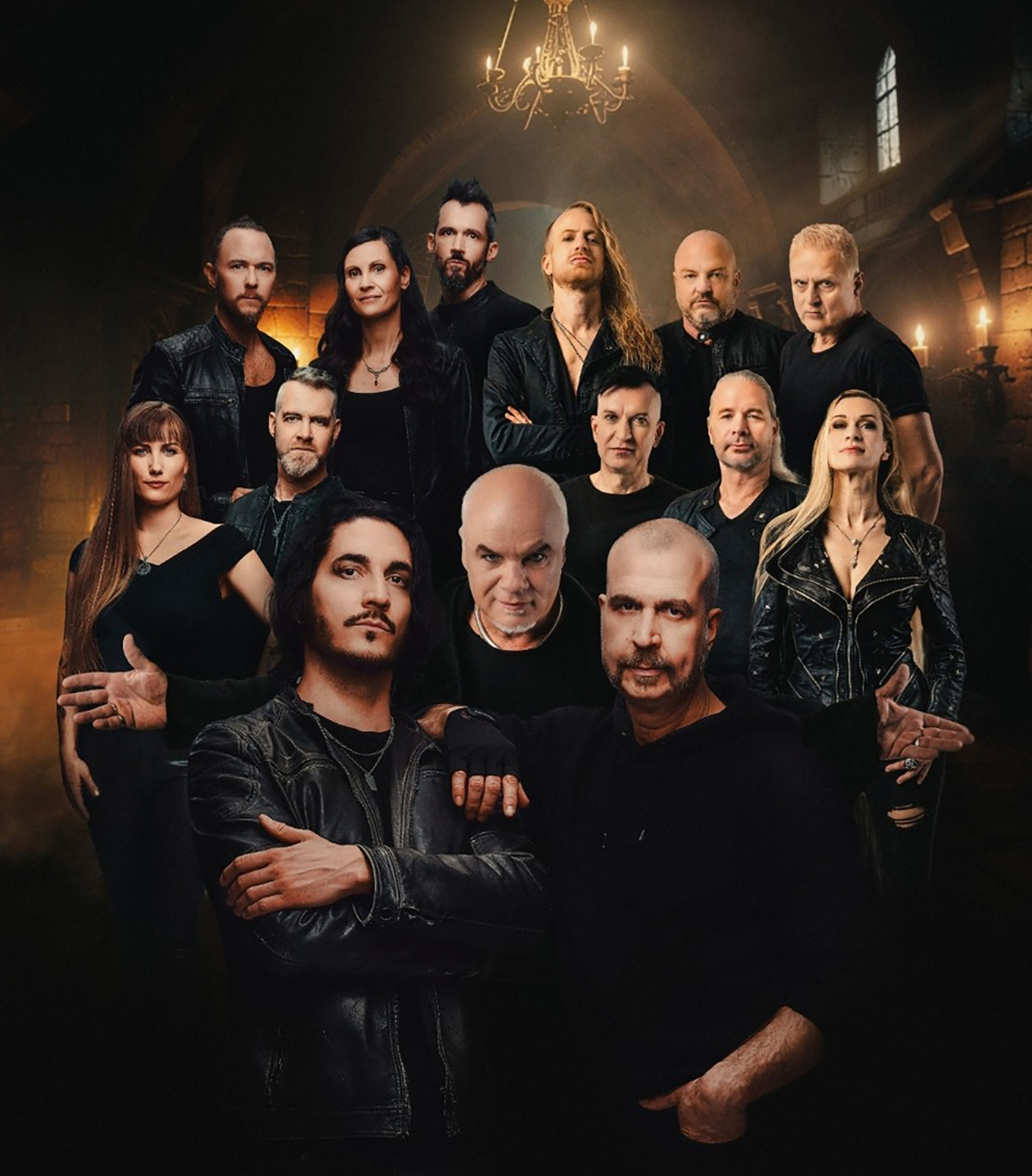 SUBWAY TO SALLY und SCHANDMAUL vereinen ihre Kräfte: „Räuber und Narren“ läutet gemeinsame „Eisheilige Nacht“-Tour ein