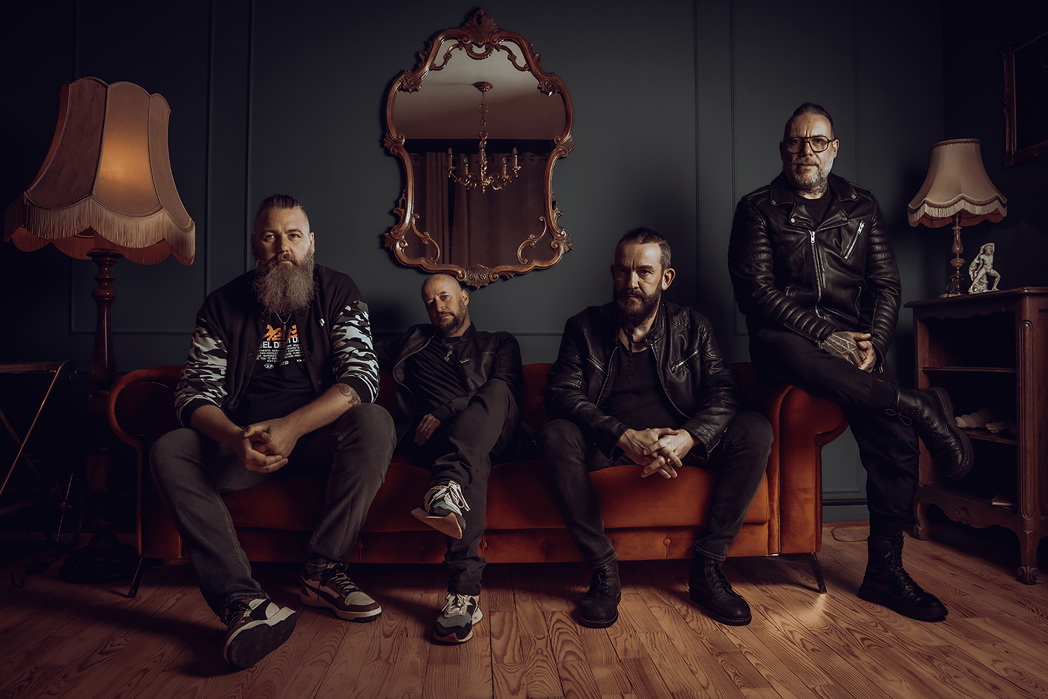 Das Debütalbum von YOUR INLAND EMPIRE jetzt komplett im kostenlosen YouTube-Stream anhören Das Debütalbum von YOUR INLAND EMPIRE jetzt komplett im kostenlosen YouTube-Stream anhören