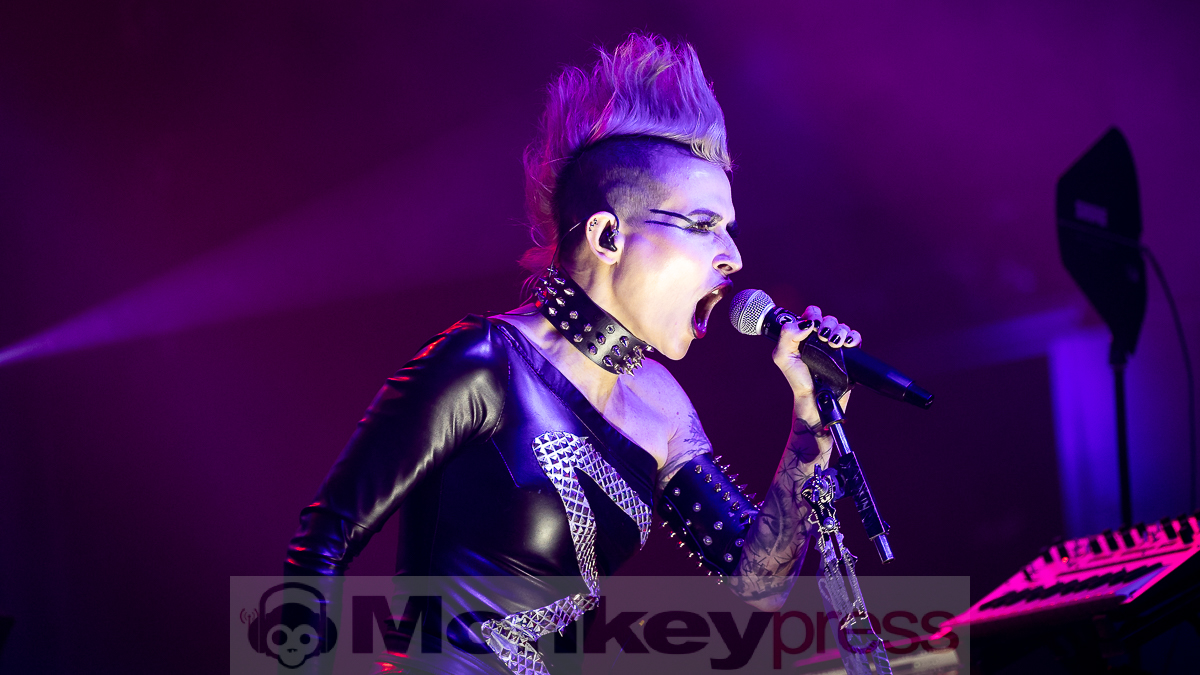 I Ya Toyah © Carsten Zerbe - Schwarzpixel