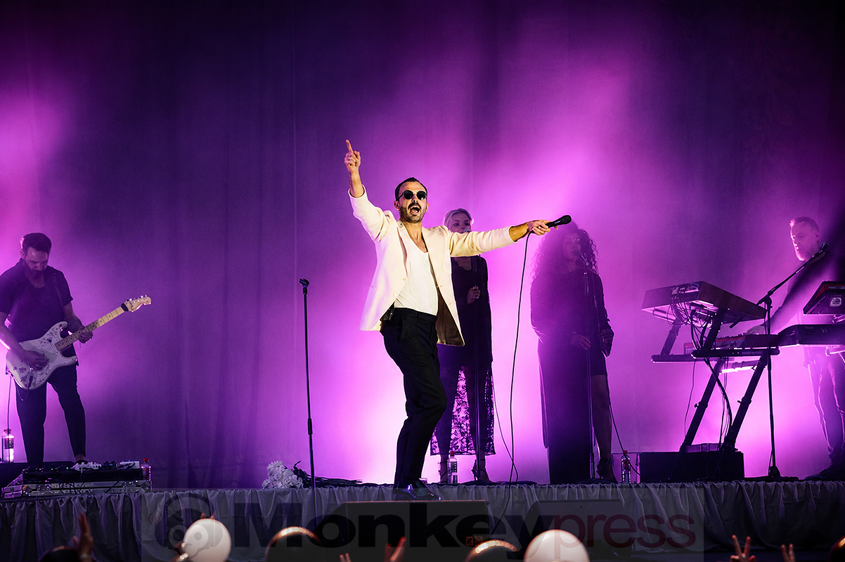 Hurts © Sandro Griesbach