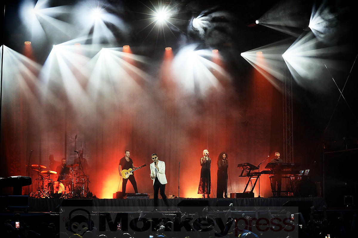 Hurts © Sandro Griesbach