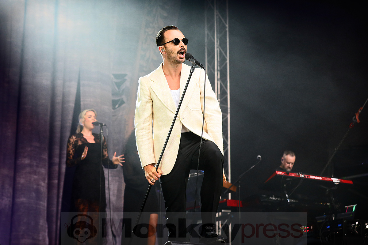 Hurts © Sandro Griesbach