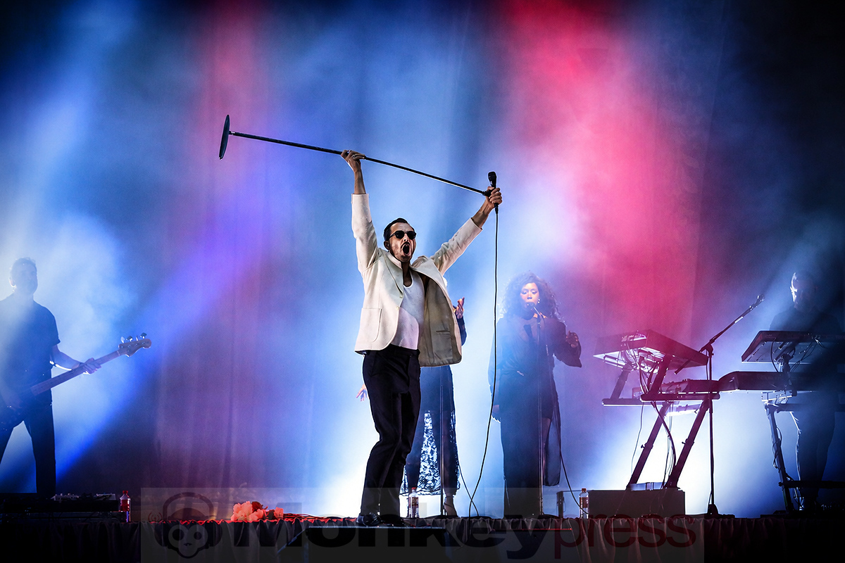 Hurts © Sandro Griesbach