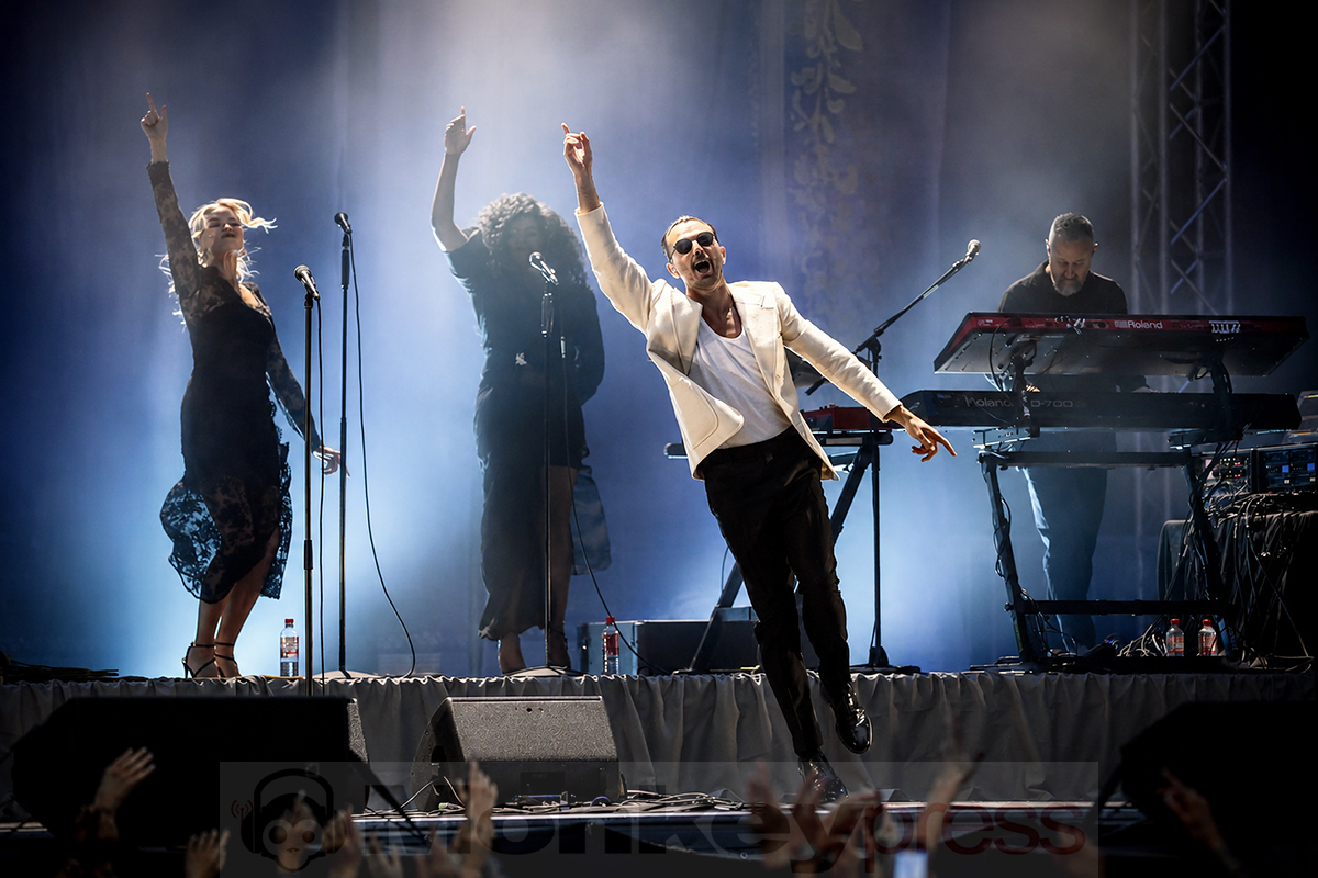 Hurts © Sandro Griesbach