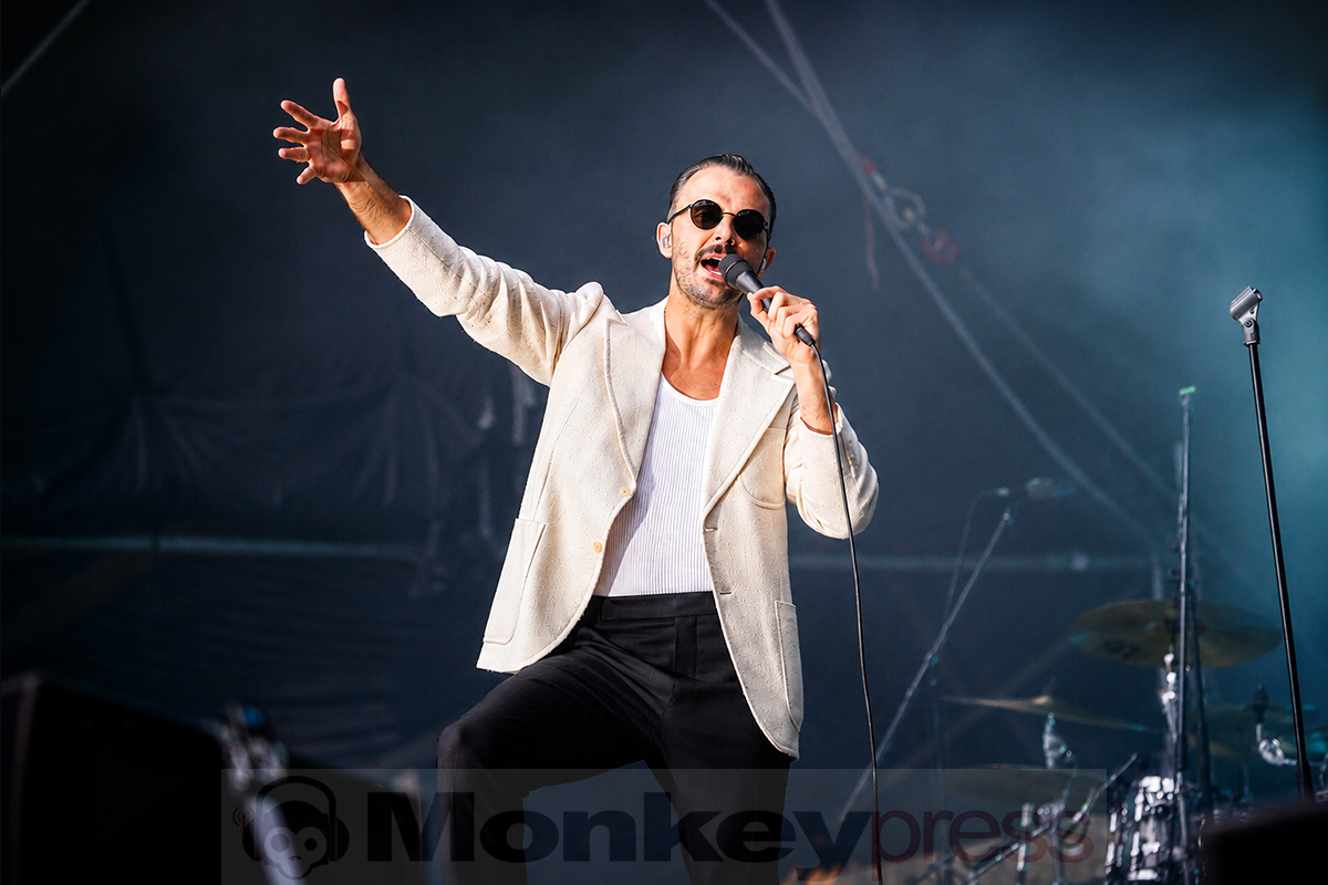 Hurts © Sandro Griesbach